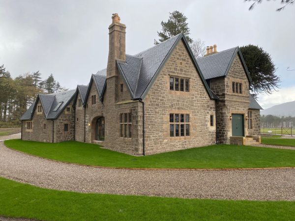 Benmore Lodge web1